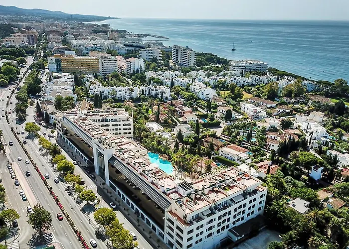 Apartamentos Guadalpin Suites Marbella