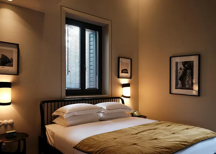 The Twenty One Hotel