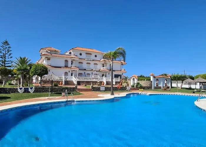 Hotel y Apartamentos Diufain
