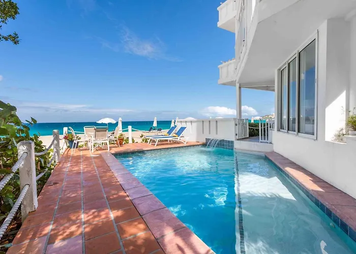 Turtle'S Nest Beach Resort