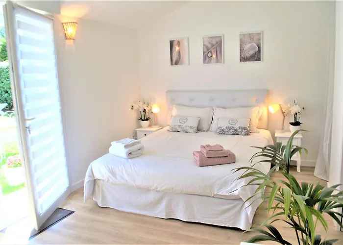 Chambre d'hôtes de charme MERBLEUESOLEIL