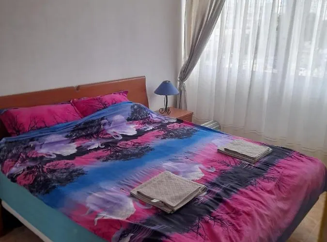 Apartament Carrer I'Iiia