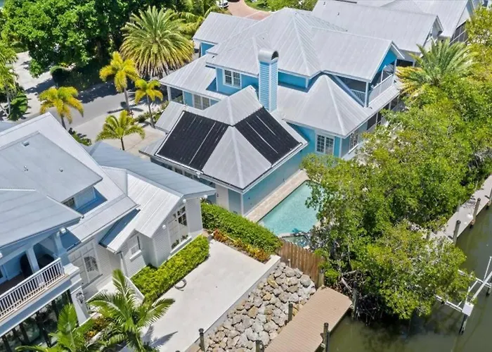Grande Canal - Captivating 3 Bedroom Retreat