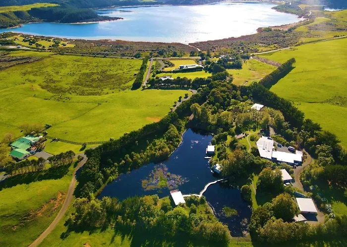 The Lakes - Kai Iwi Lakes Exclusive Retreat