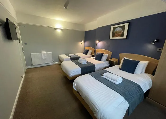 The George Hotel