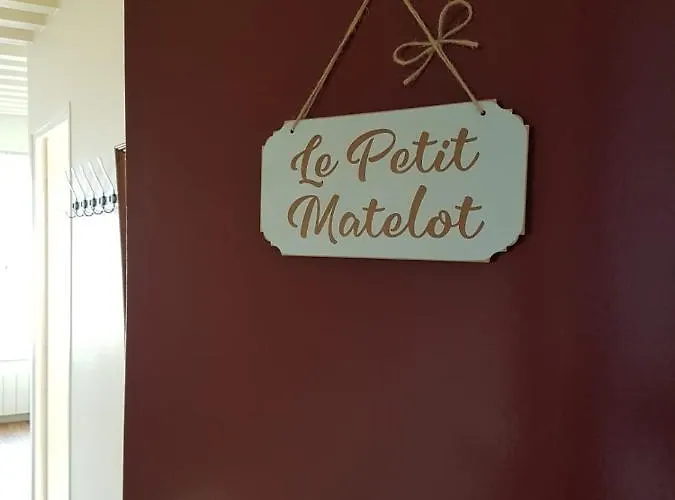Le Petit Matelot