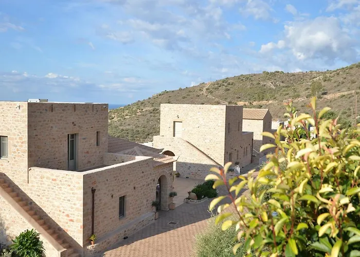 Akrolithi Boutique Hotel & Suites