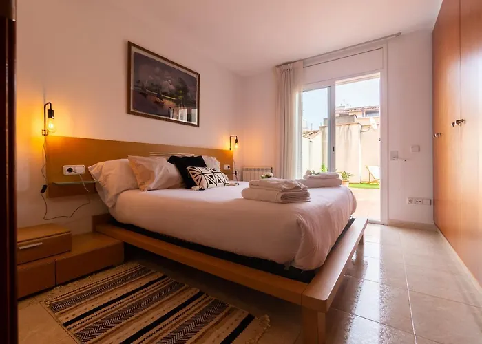 Apartamento Con Gran Patio Y Excelente Ubicacion!