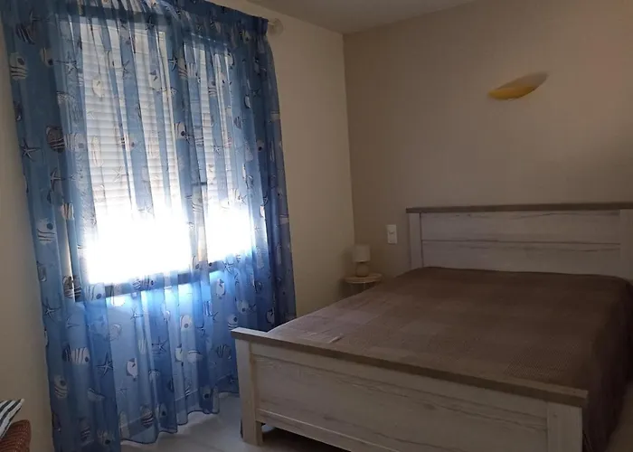 Spacious Apartment In The Heart Of Narbonne Plage
