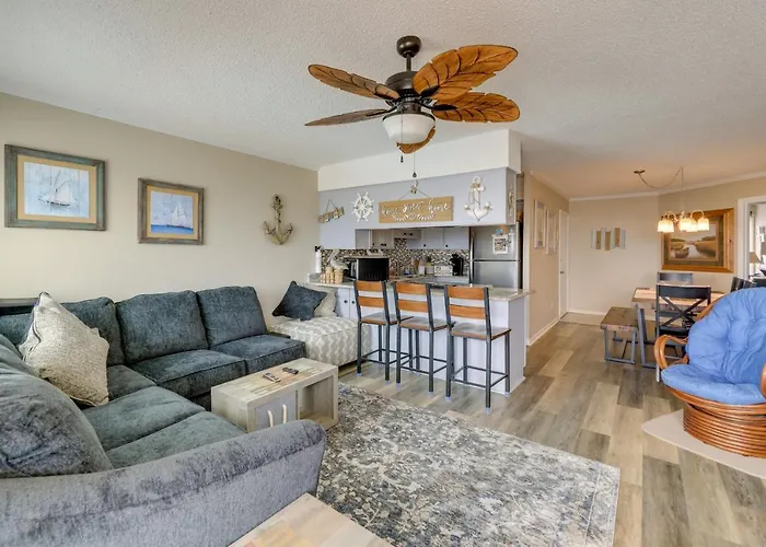 Coastal Condo W/ Indoor & Outdoor Pool Access