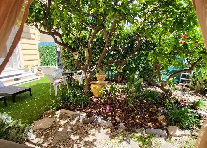 Super Flat, Garden. Bnbrickeys