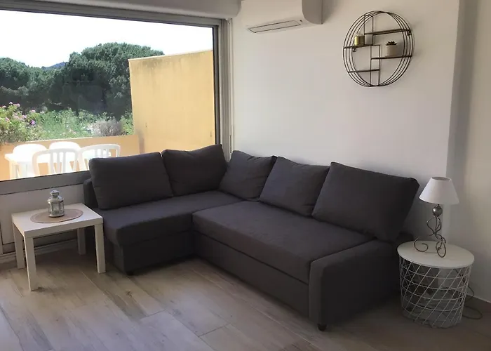 Appartement pieds dans l’eau Vue Mer Bormes Les Mimosas
