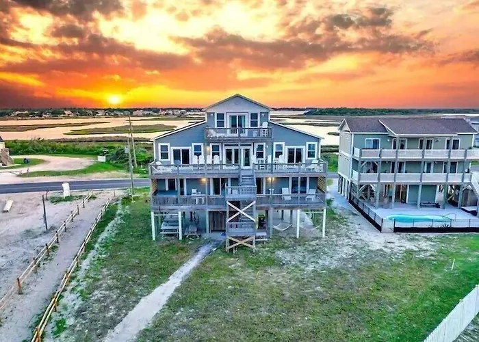 Hang Zen - Beachfront Luxury 6 Bedroom Hot Tub, Elevator