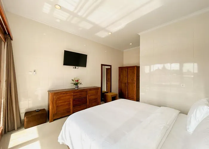 James Guest House