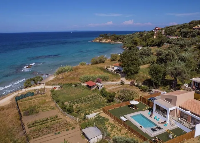 Aktis Elegant Villa