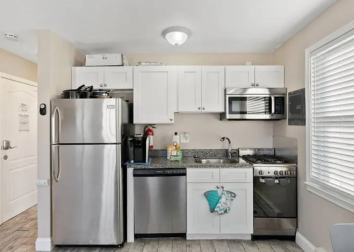 33Rd Unit 3 Beach Bliss Parking Beach 2 Blocks Away
