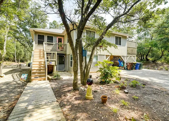 Kitty Hawk Vacation Rental W/ Pool