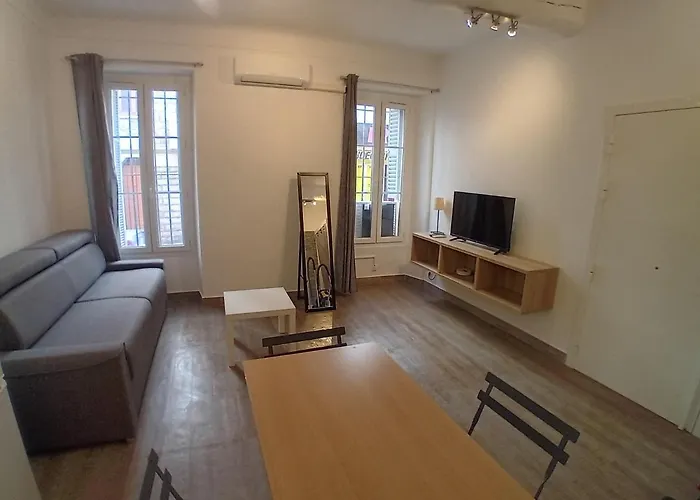 11 Rue Vauban