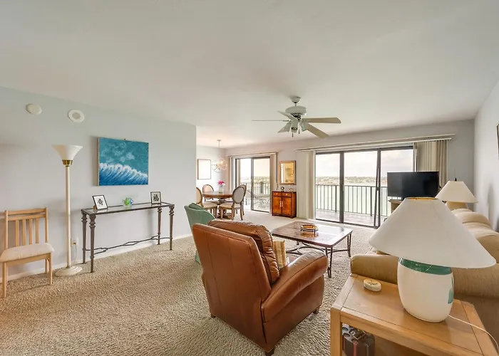 Marco Island Condo W/ Ocean Views + Resort Perks!
