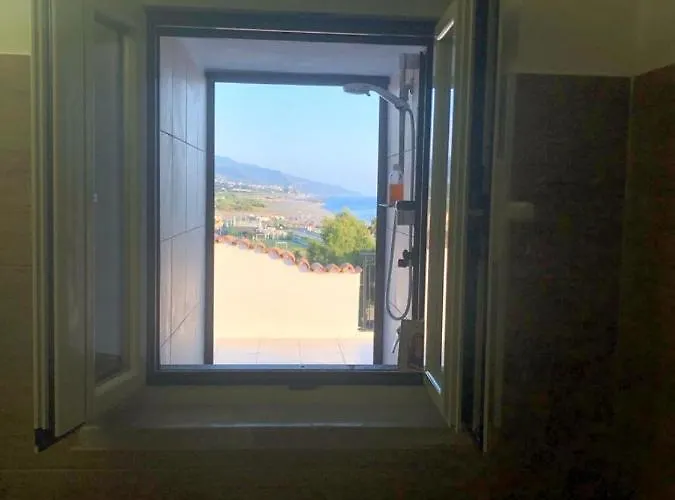 La terrazza di Brancaccio’s house summer