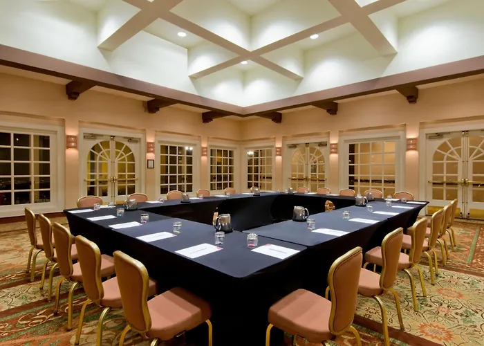 Crowne Plaza Albuquerque By Ihg