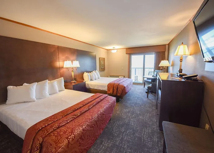 Best Western Plus Dockside Waterfront Inn