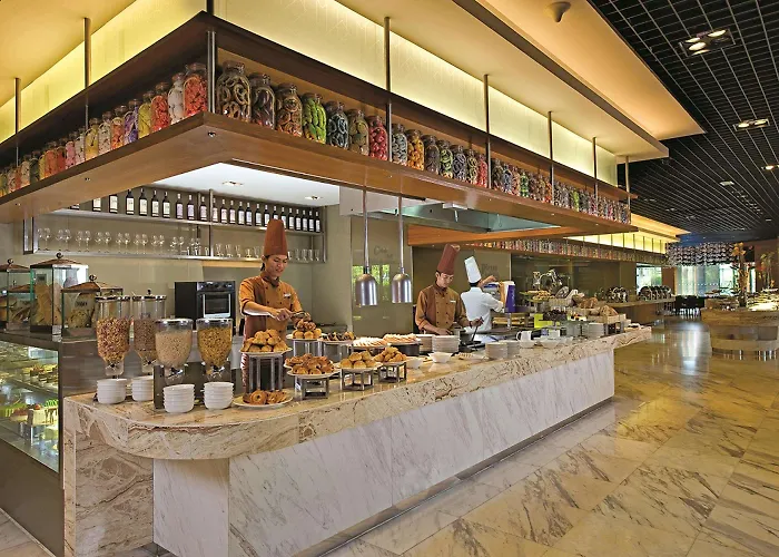 One World Hotel