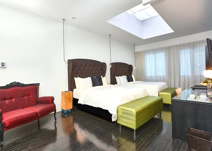 Hotel Chez Swann