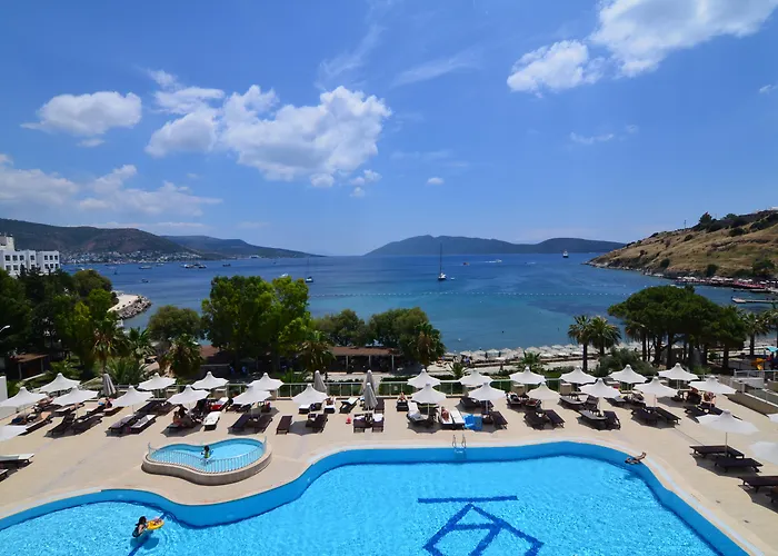 Azka Otel