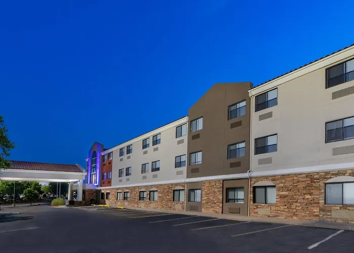 Holiday Inn Express Hotel & Suites Albuquerque - North Balloon Fiesta Park By Ihg