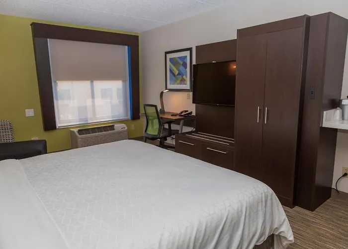 Holiday Inn Express Clayton Southeast Raleigh By Ihg