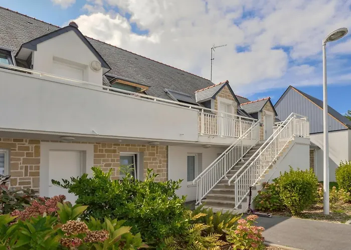 Apartment Vue Mer Et Calme By Interhome