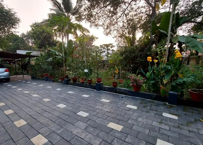 Grand Marari