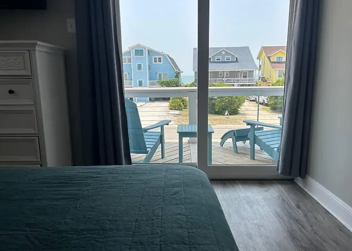 Holden Beach House Second Row With Surround Views!