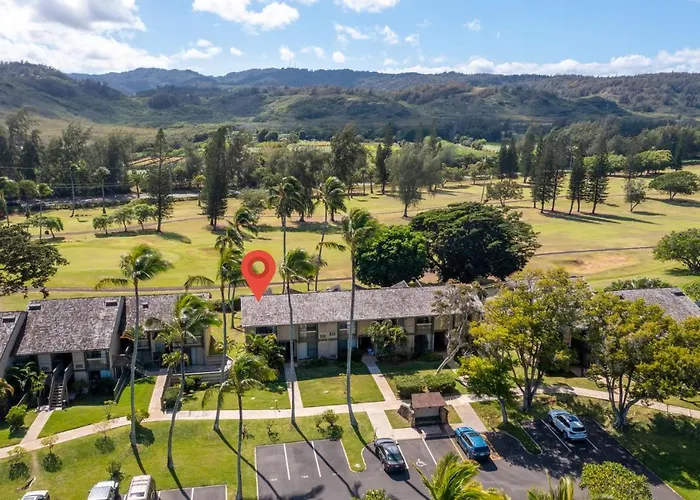 Beautiful Golf Course Front Near The Beach