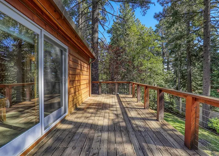 Lupine Lodge At Tahoe Park On The West Shore - Hot Tub, Beach Access, Near Ski Resorts!