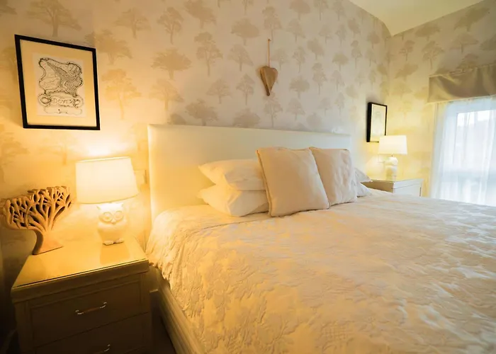 Maison Dieu Guest House