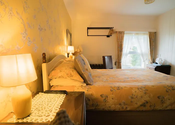 Maison Dieu Guest House