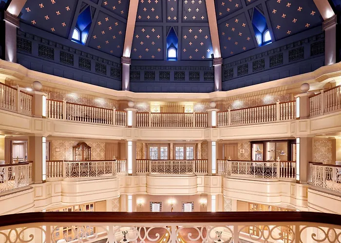 Disneyland Hotel