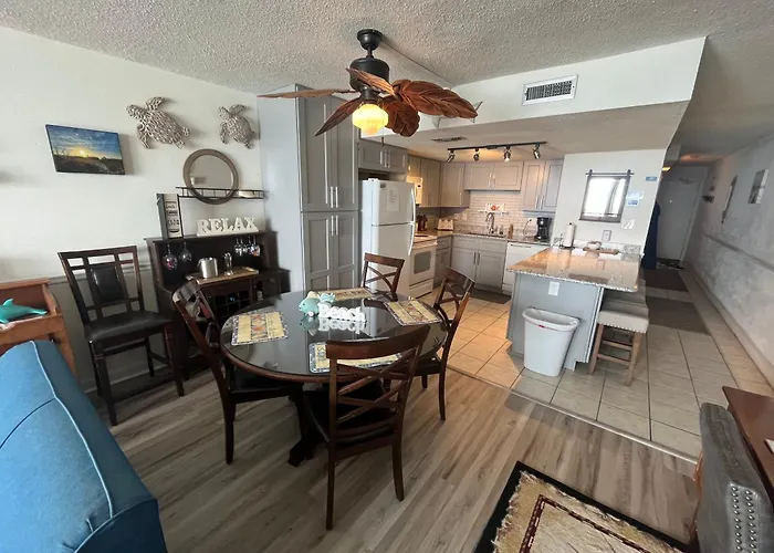 405 Waters Edge