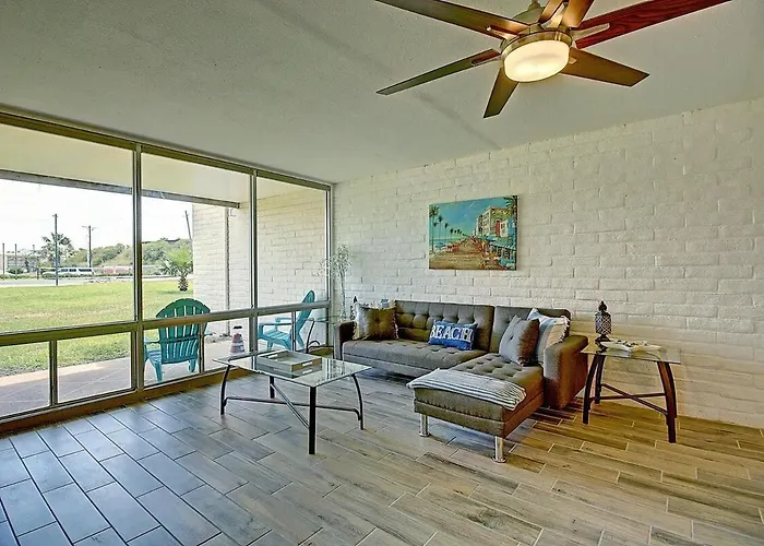 A Salty Day Getaway At Sea Sands Condominiums