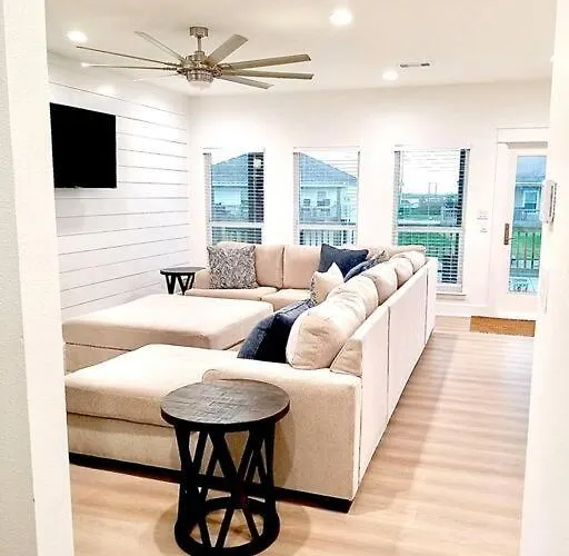 Calypso Cove-3Bd 2B-Sleeps Up To 12