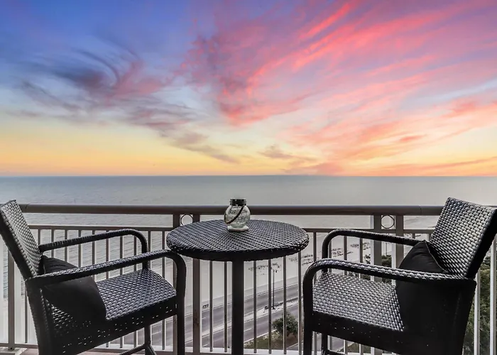 Gorgeous Oceanview 3Br Luxury Condo - Latitude