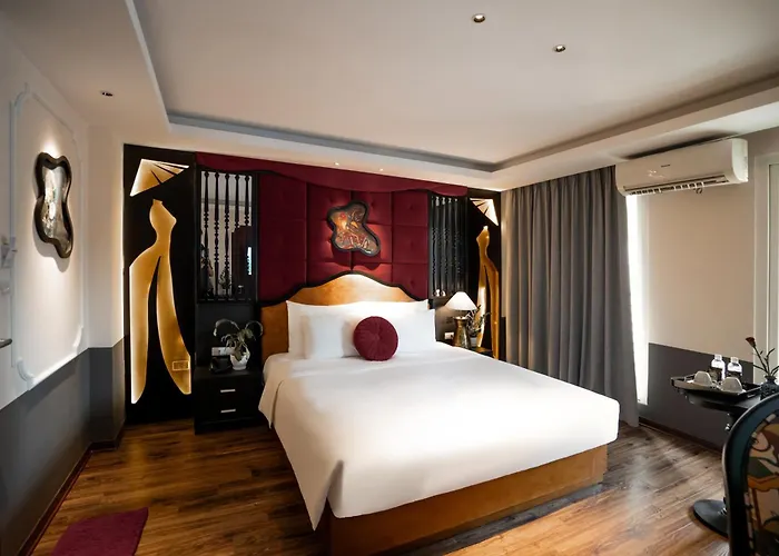 Hanoi Center Silk Classic Hotel & Travel