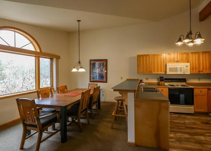 Meadow Lake Resort & Condos