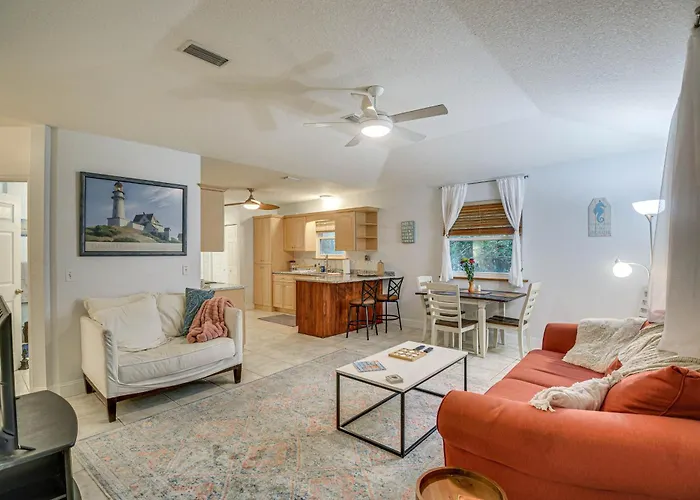 Palm Coast Vacation Rental < 1 Mi To The Beach!