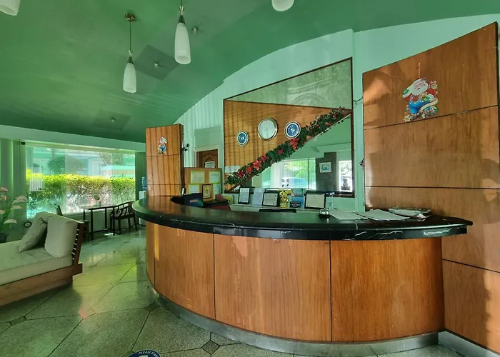 Asian Greenville Hotel And Resort