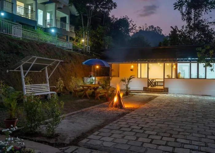 Munnar Majestic Resort With Pool
