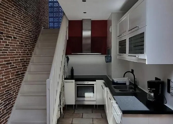 Loft Climatise 80M2 - Vieille Ville - 2 Chambres 2 Salles D'Eau - Port 3 Min A Pied