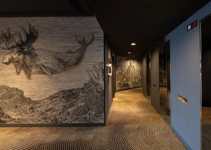 Mondrian Hong Kong